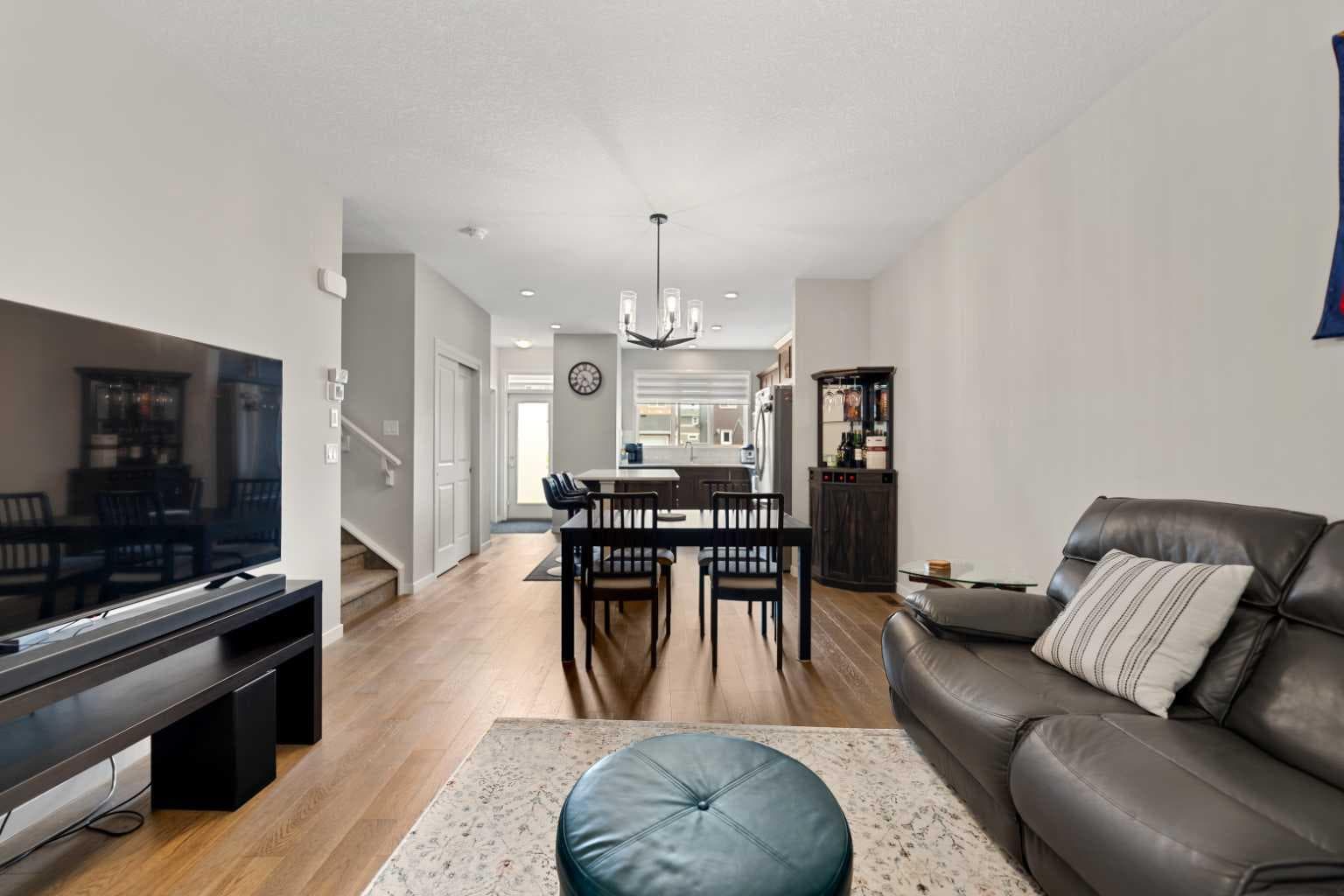 917 West Lakeview Drive 
