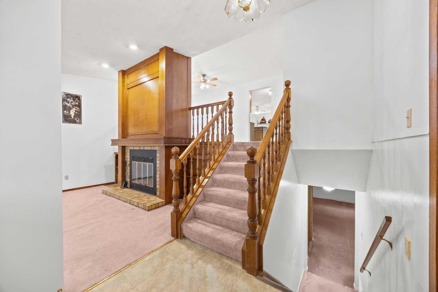 147 Whitlock Close NE