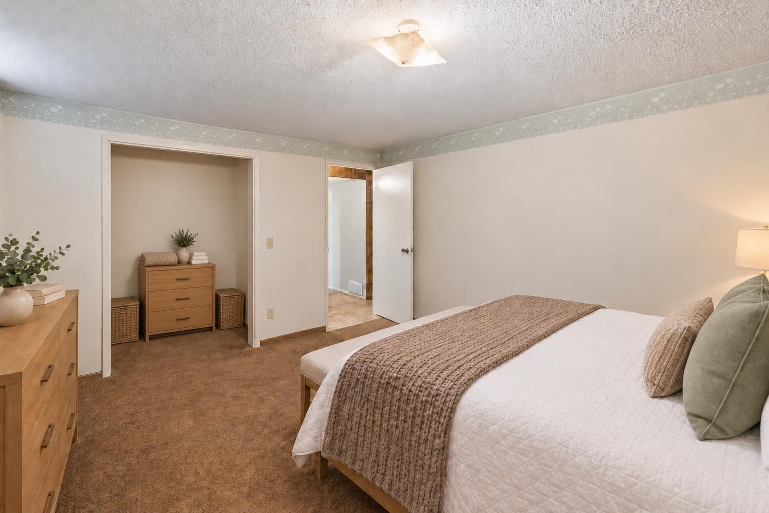 14211 Parkland Boulevard SE