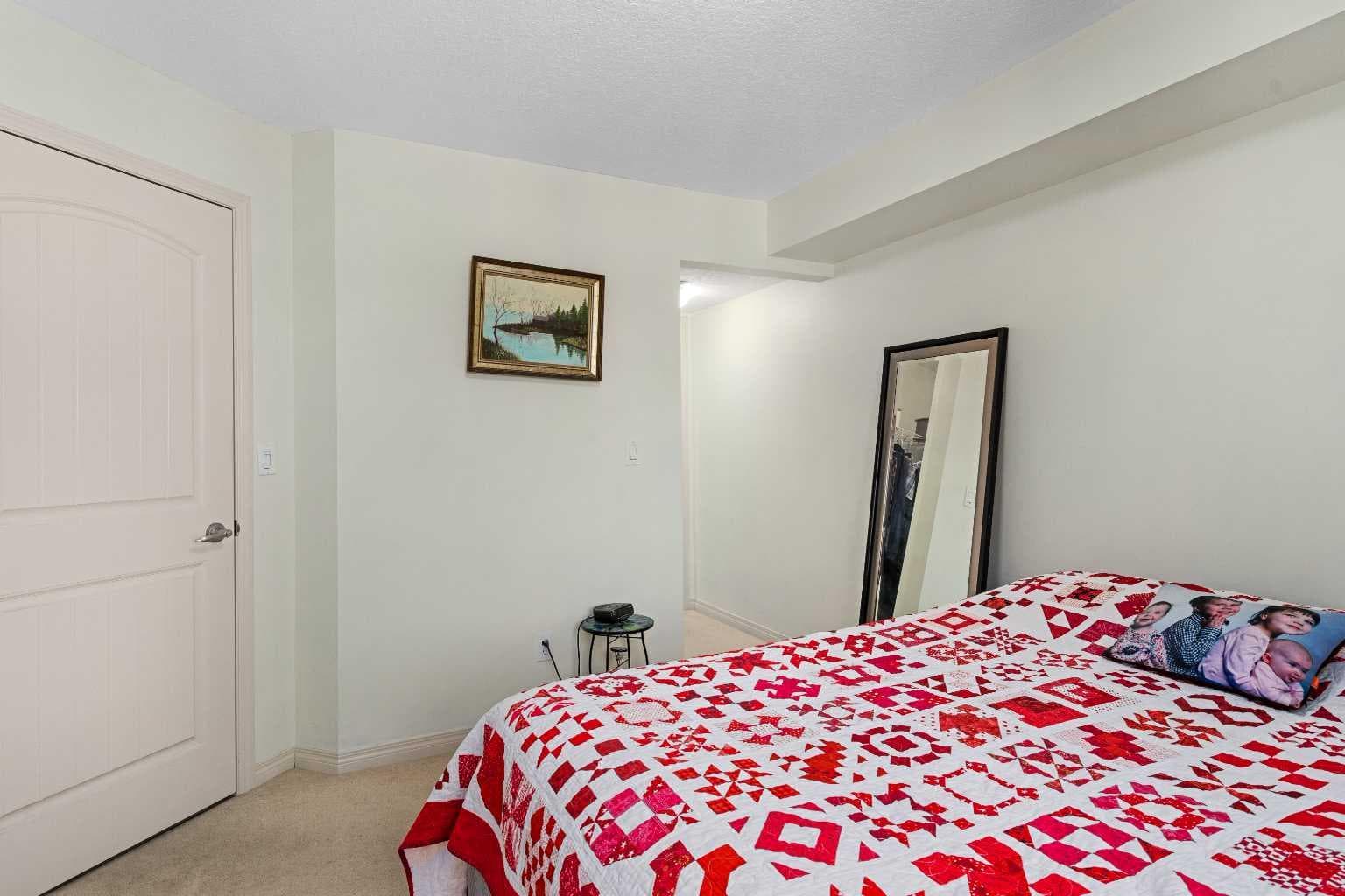 208, 304 Cranberry Park SE