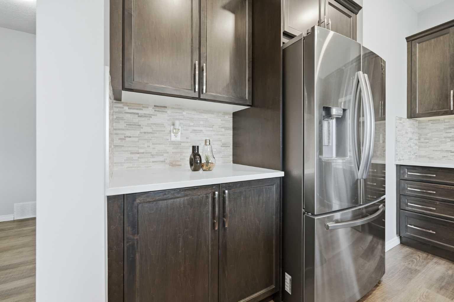 102 Yorkville Green SW