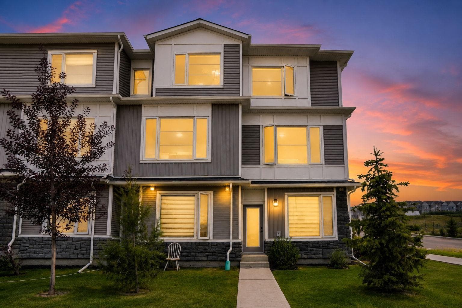 241 Saddlepeace Crescent NE