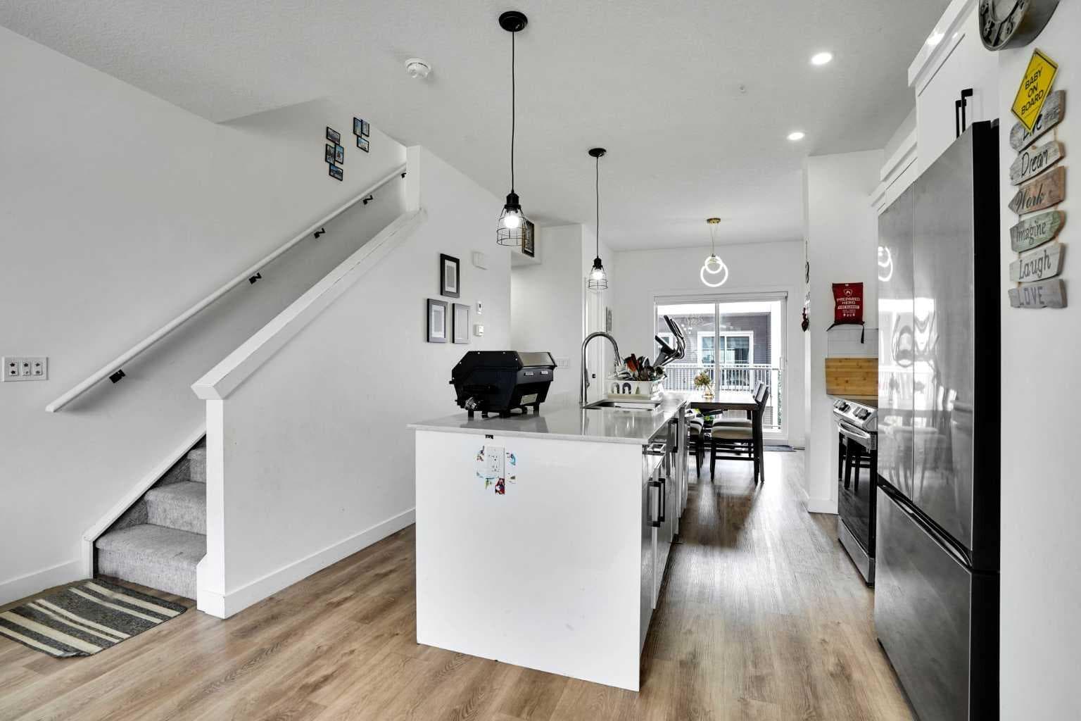 241 Saddlepeace Crescent NE