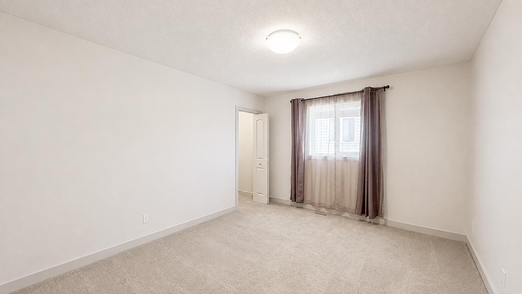 78 Cranarch View SE