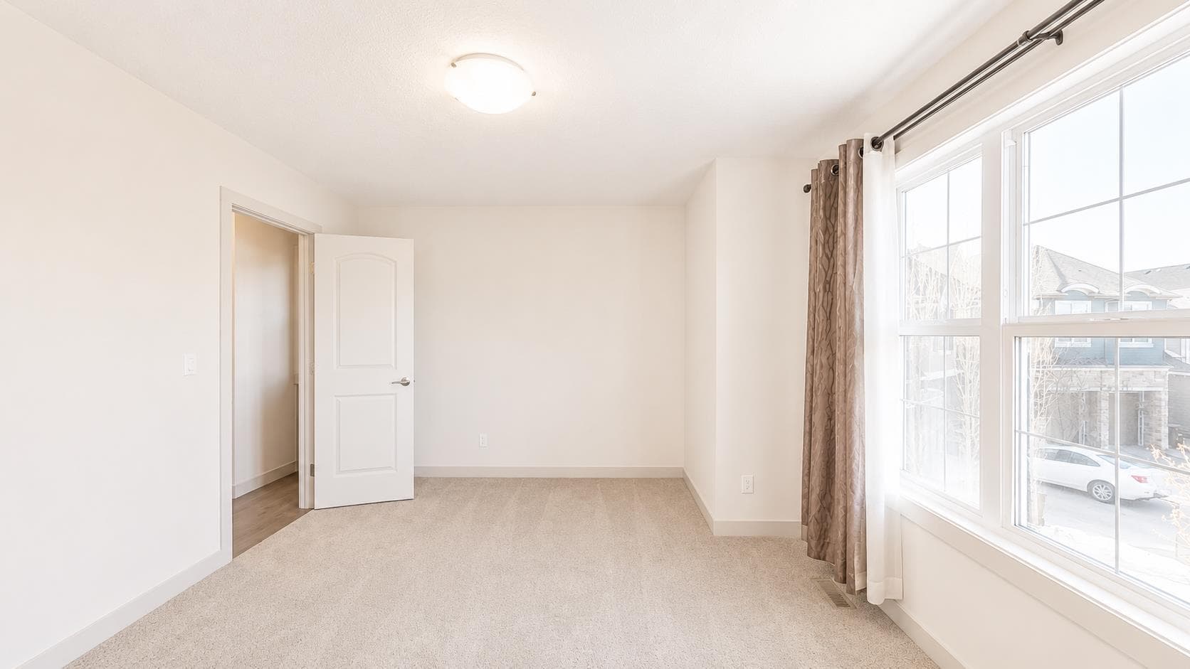 78 Cranarch View SE