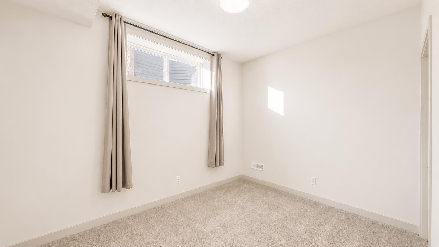 78 Cranarch View SE