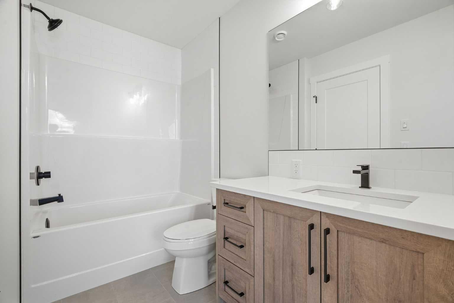 319 Kinniburgh Loop 