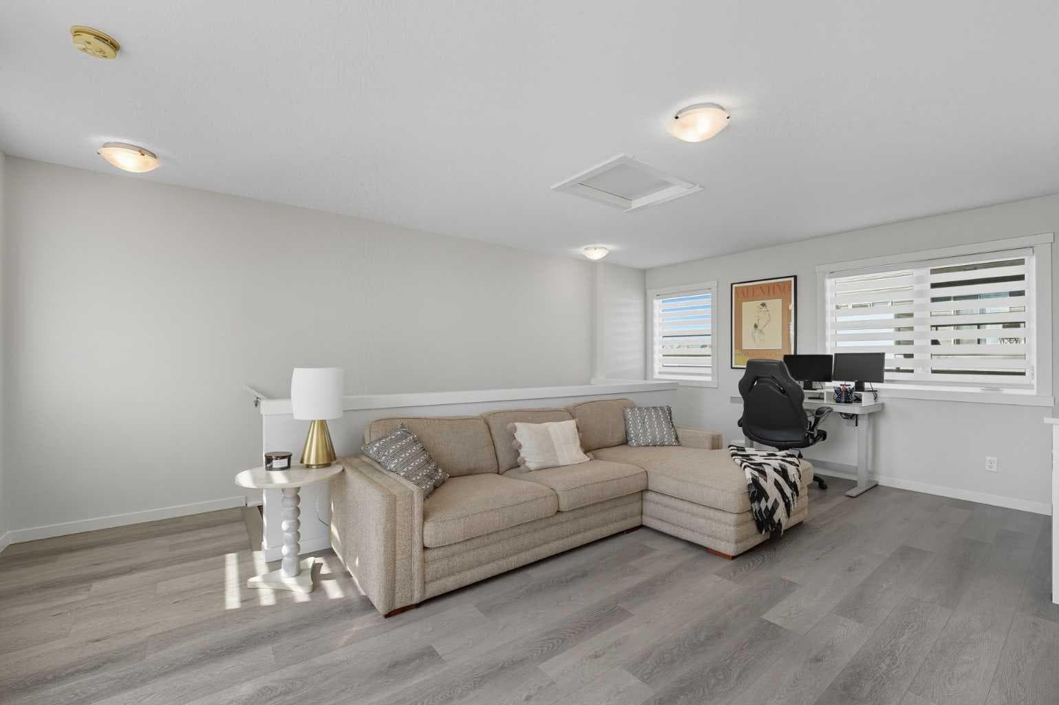 102, 474 Seton Circle SE