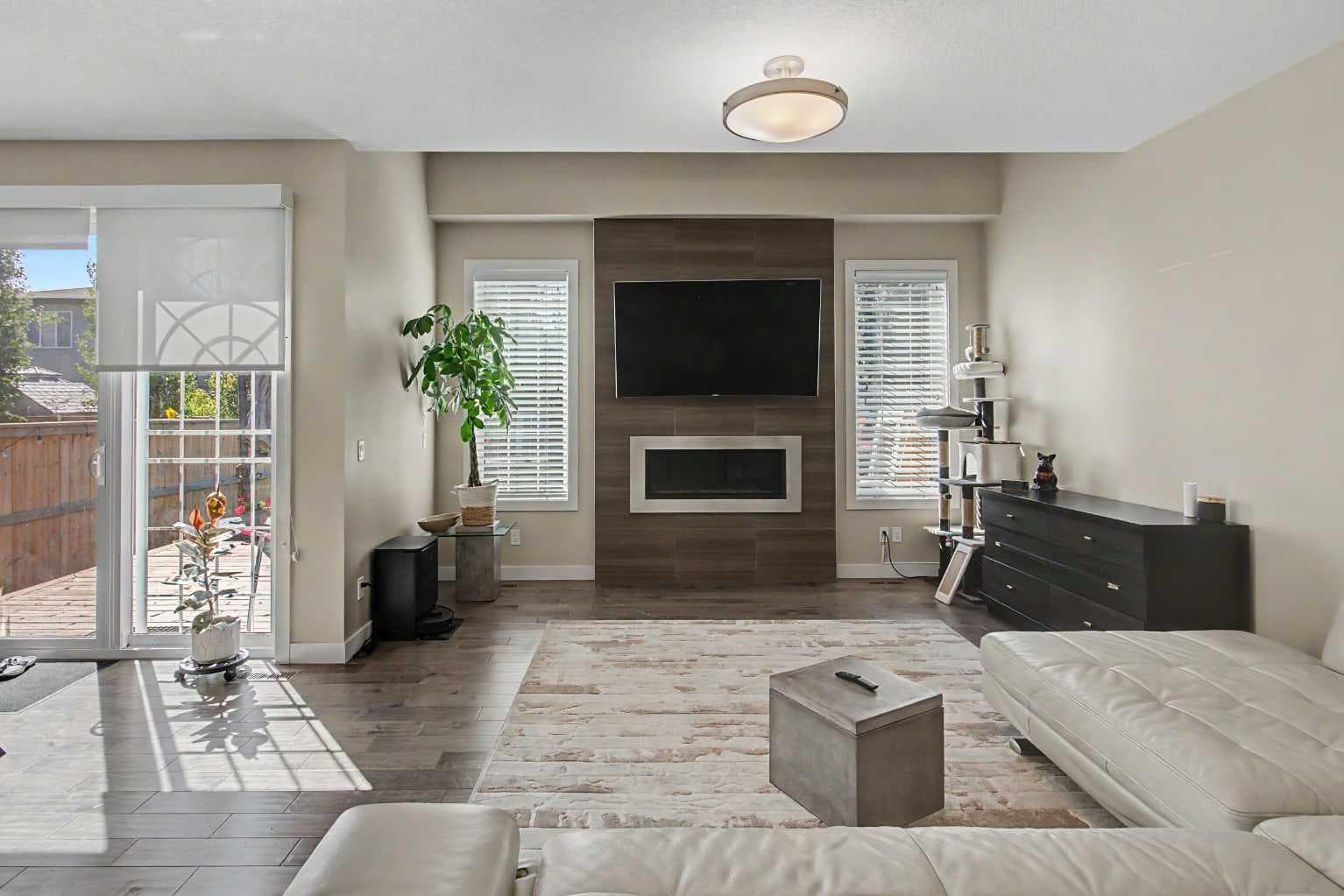 35 Legacy Row SE