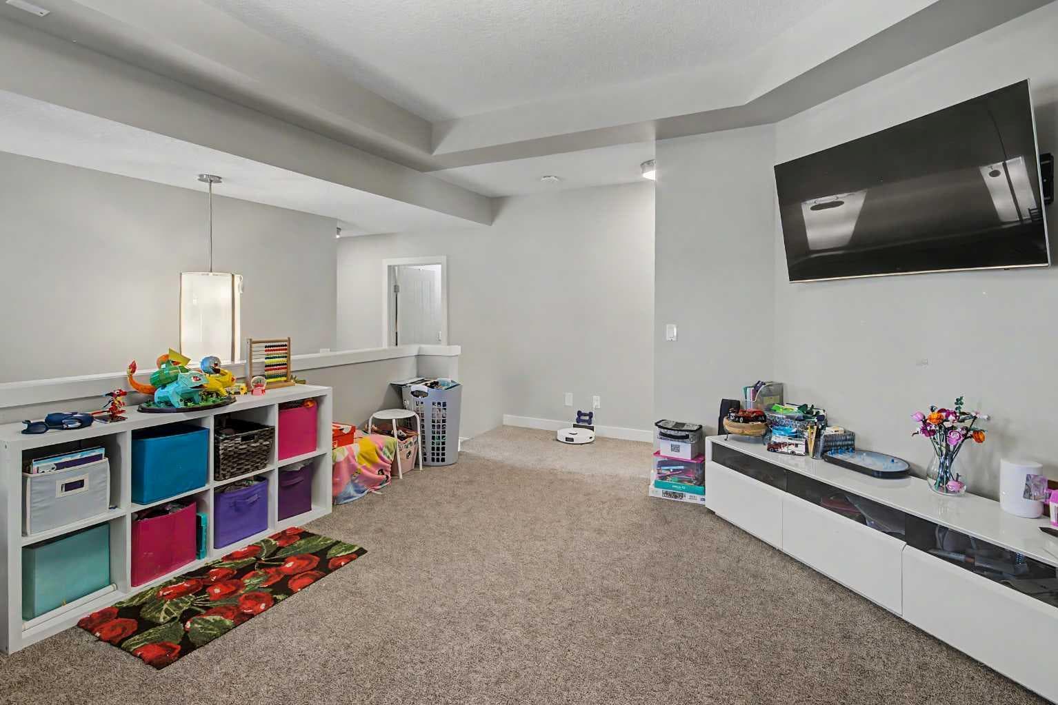 35 Legacy Row SE