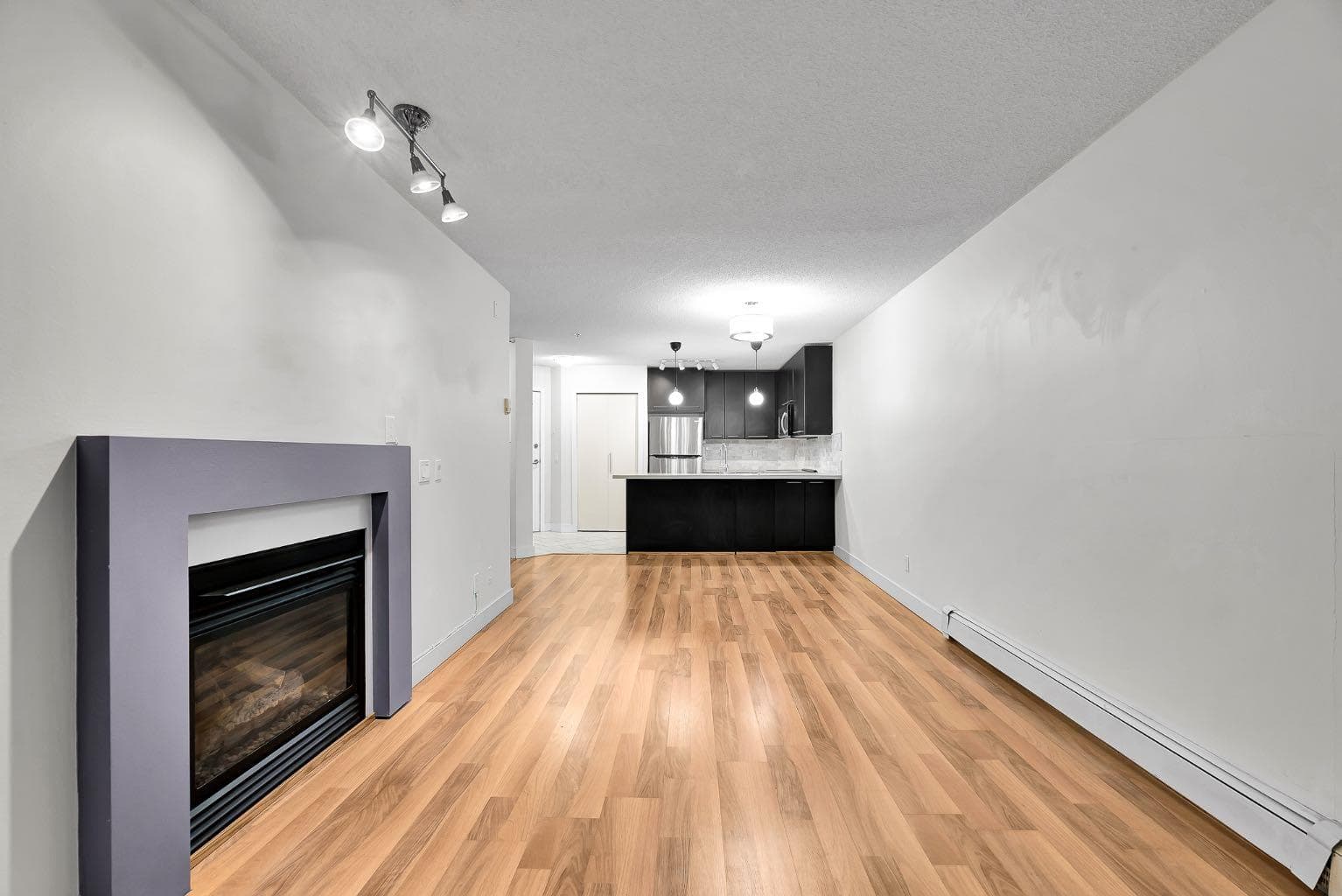 132, 35 Richard Court SW