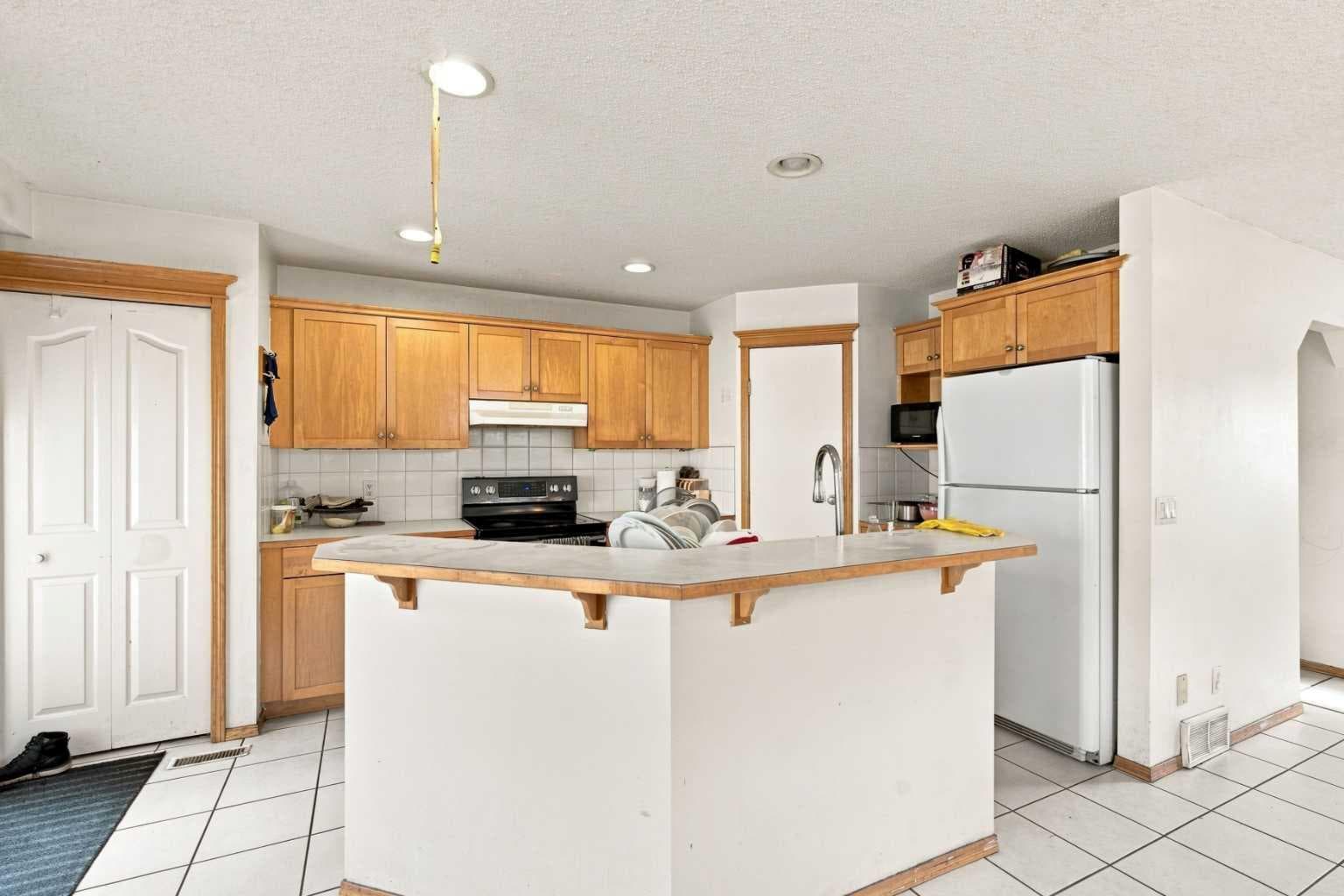 162 Taradale Drive NE