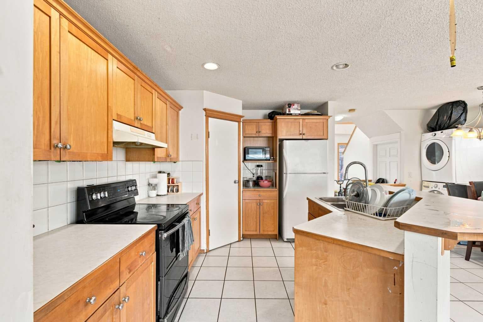 162 Taradale Drive NE