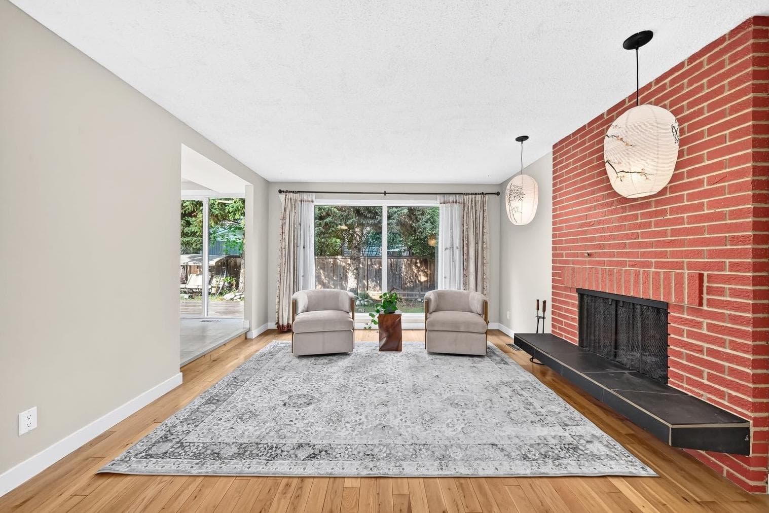 39 Woodfield Crescent SW