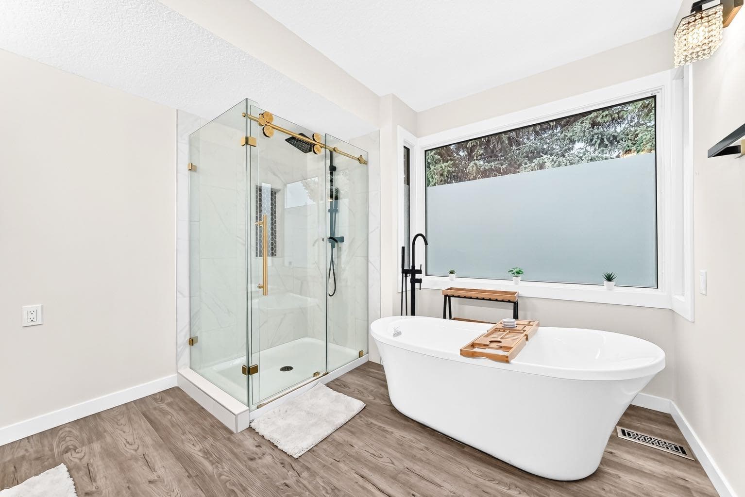 39 Woodfield Crescent SW