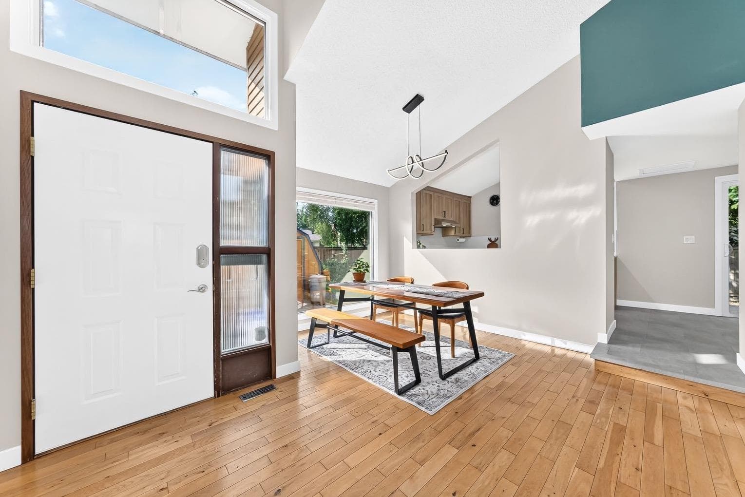 39 Woodfield Crescent SW