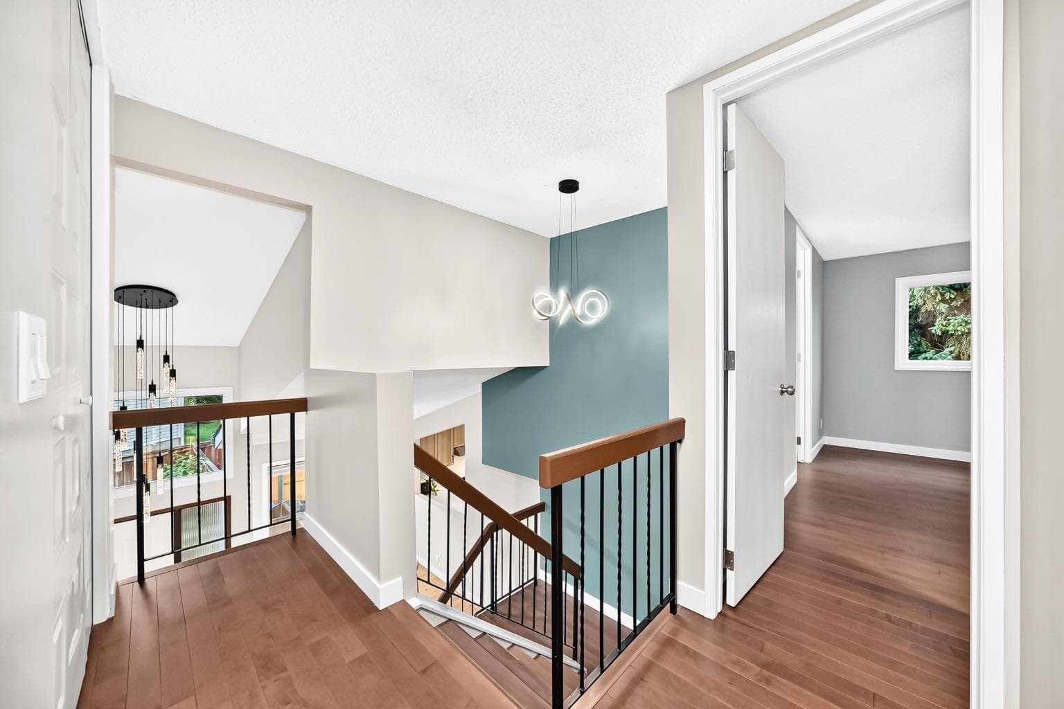 39 Woodfield Crescent SW