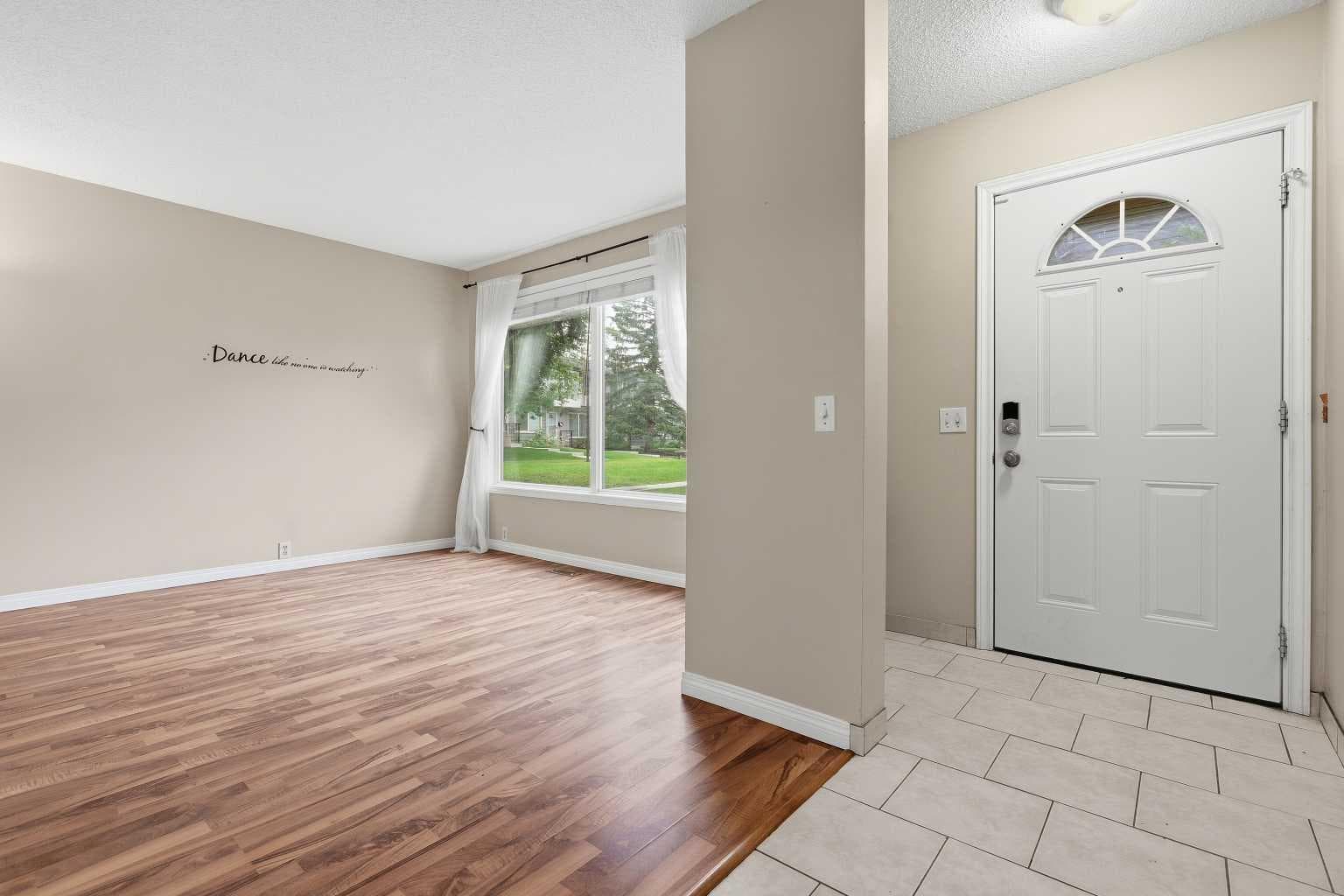 224, 999 Canyon Meadows Drive SW