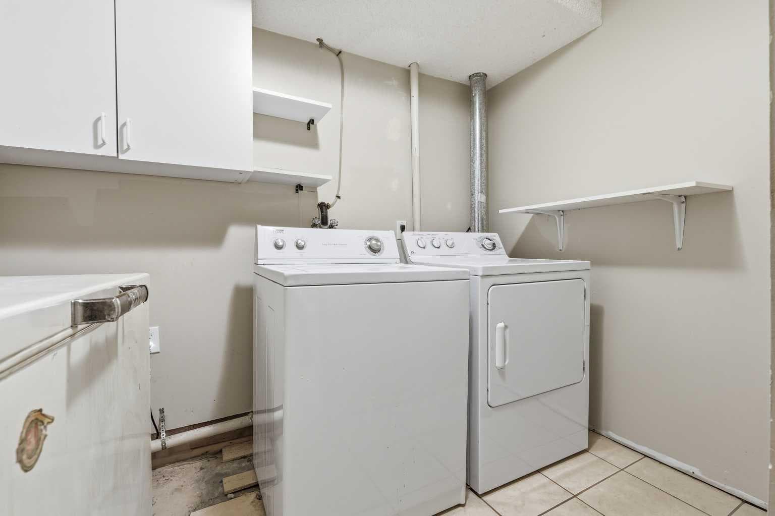 224, 999 Canyon Meadows Drive SW