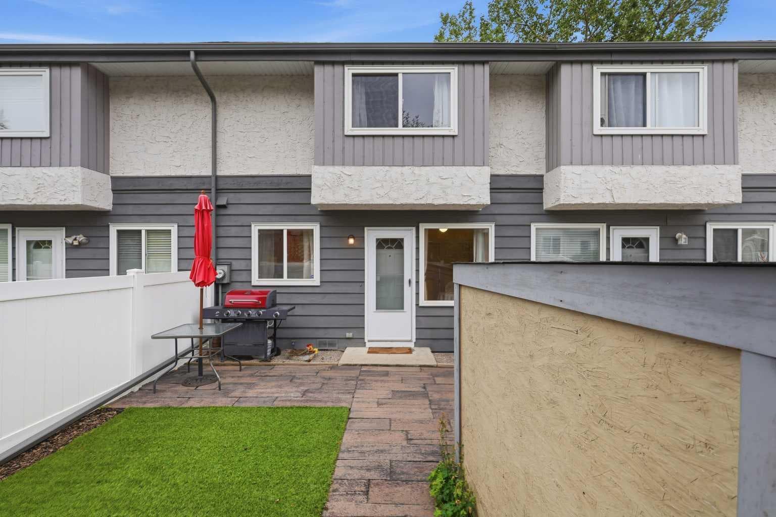 224, 999 Canyon Meadows Drive SW