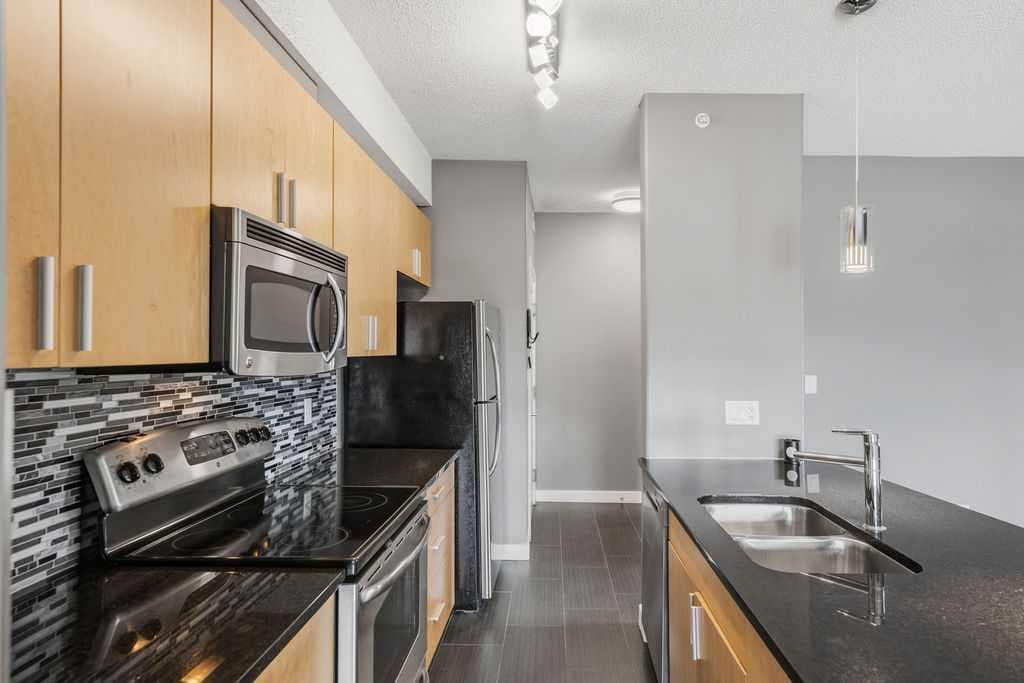 402, 11 Millrise Drive SW