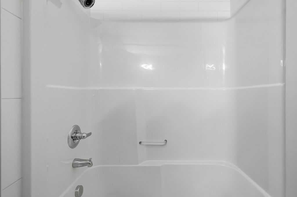 402, 11 Millrise Drive SW
