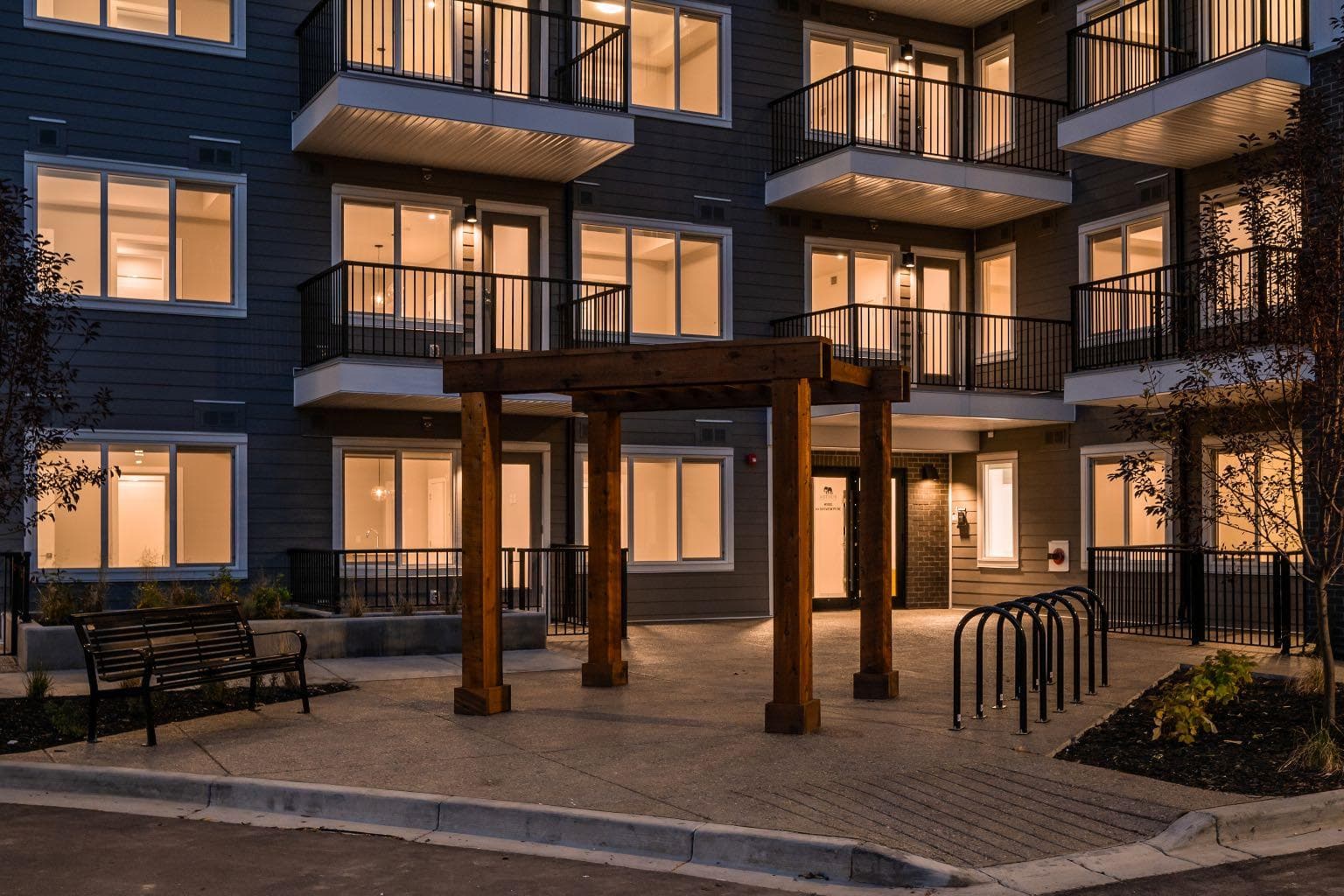 1305, 44 Skyview Parkway NE