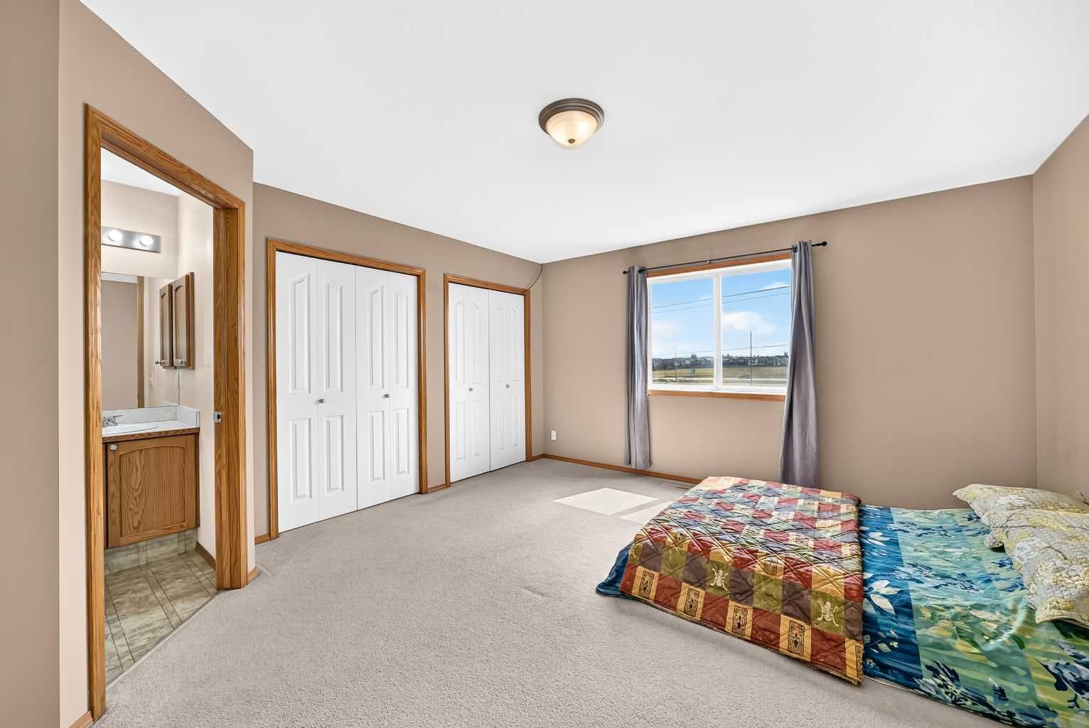 168 Somerglen Common SW