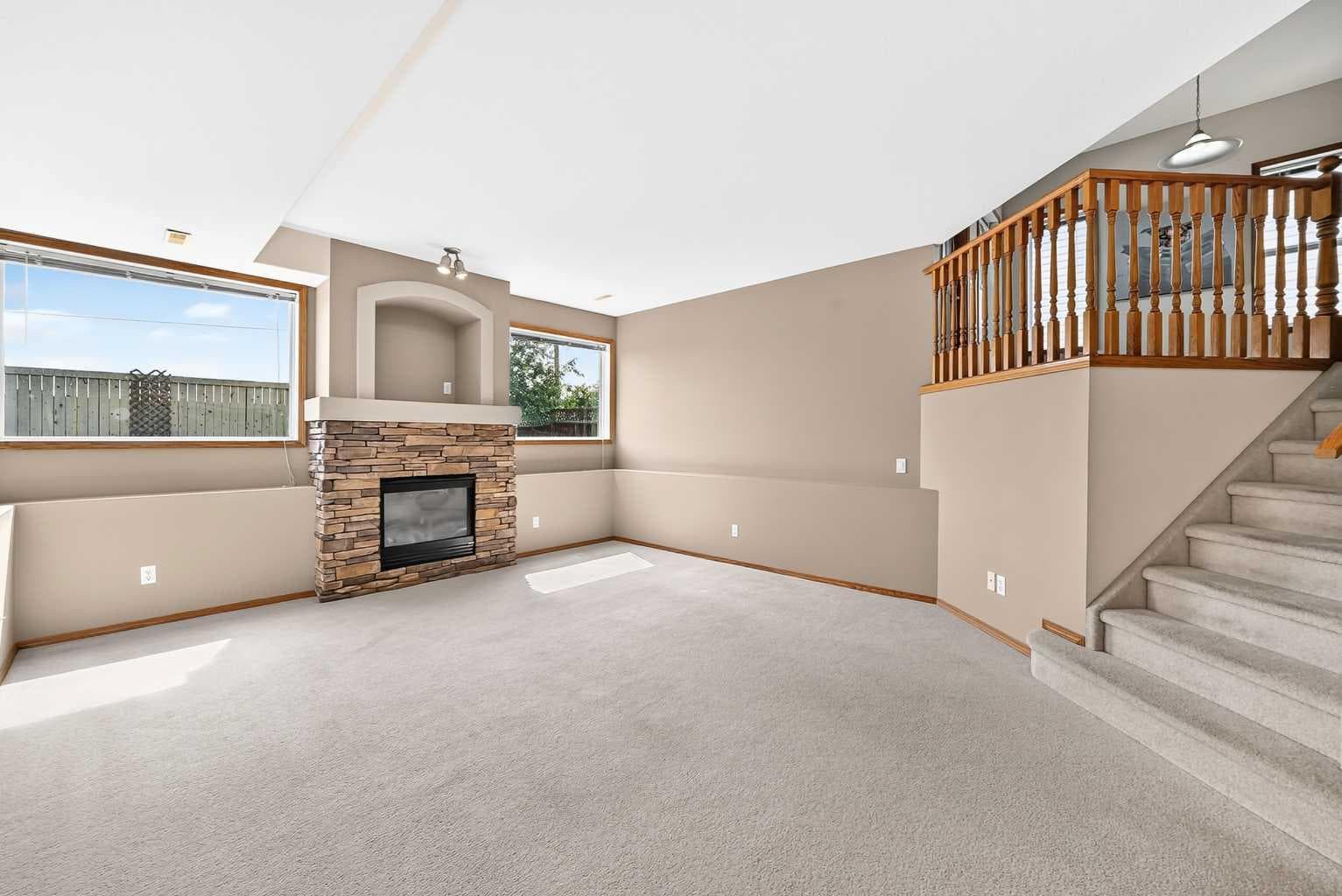 168 Somerglen Common SW