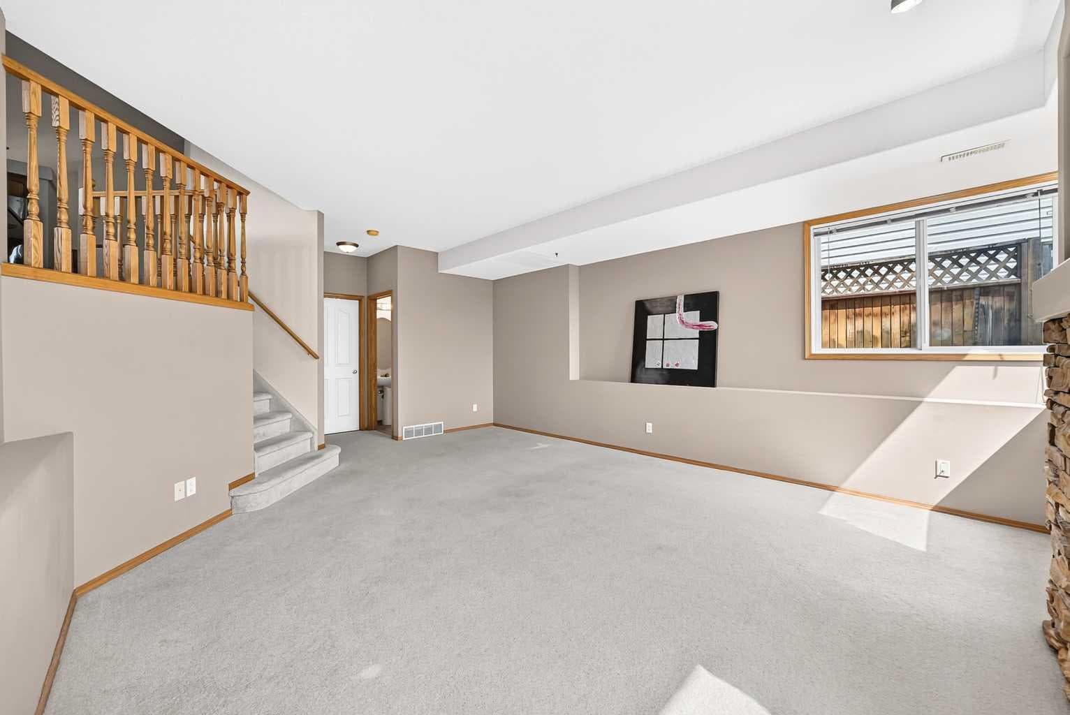 168 Somerglen Common SW
