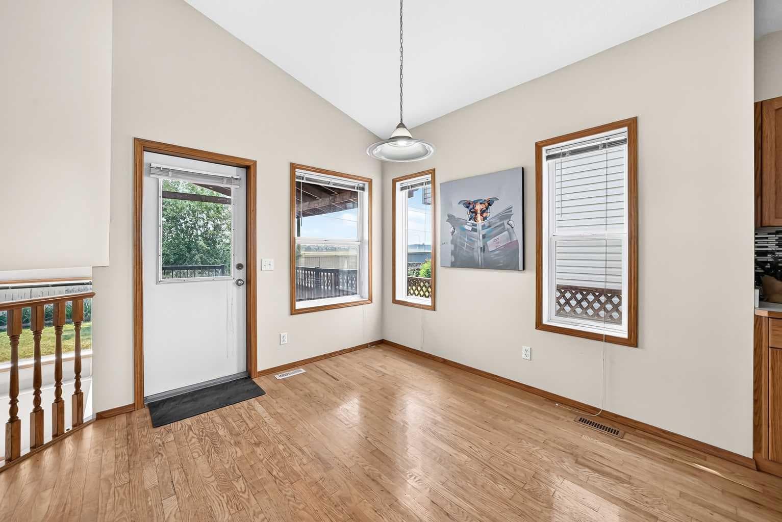 168 Somerglen Common SW