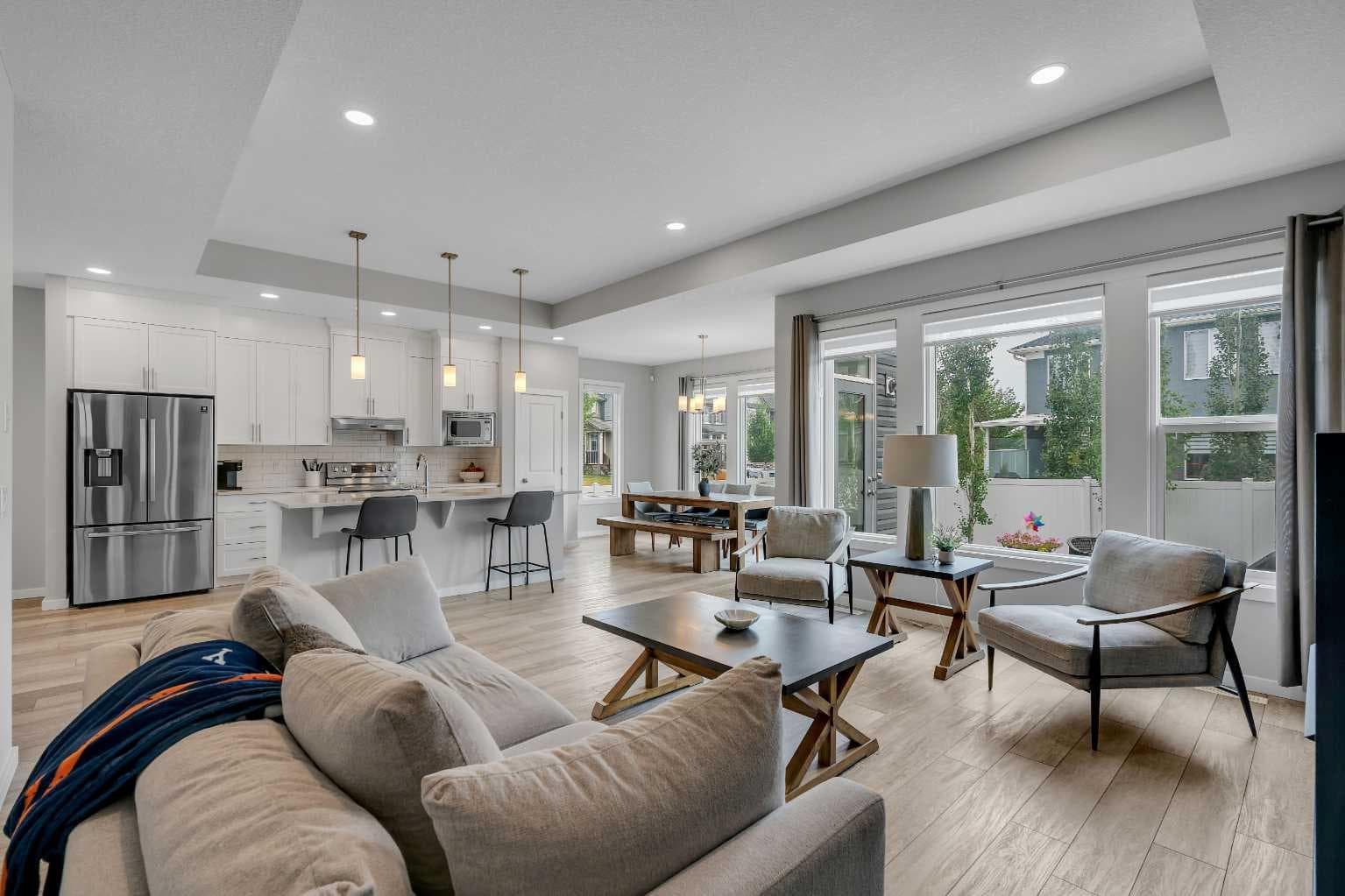 6 Legacy Heath SE