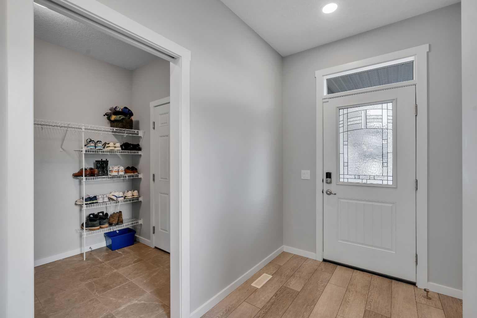6 Legacy Heath SE