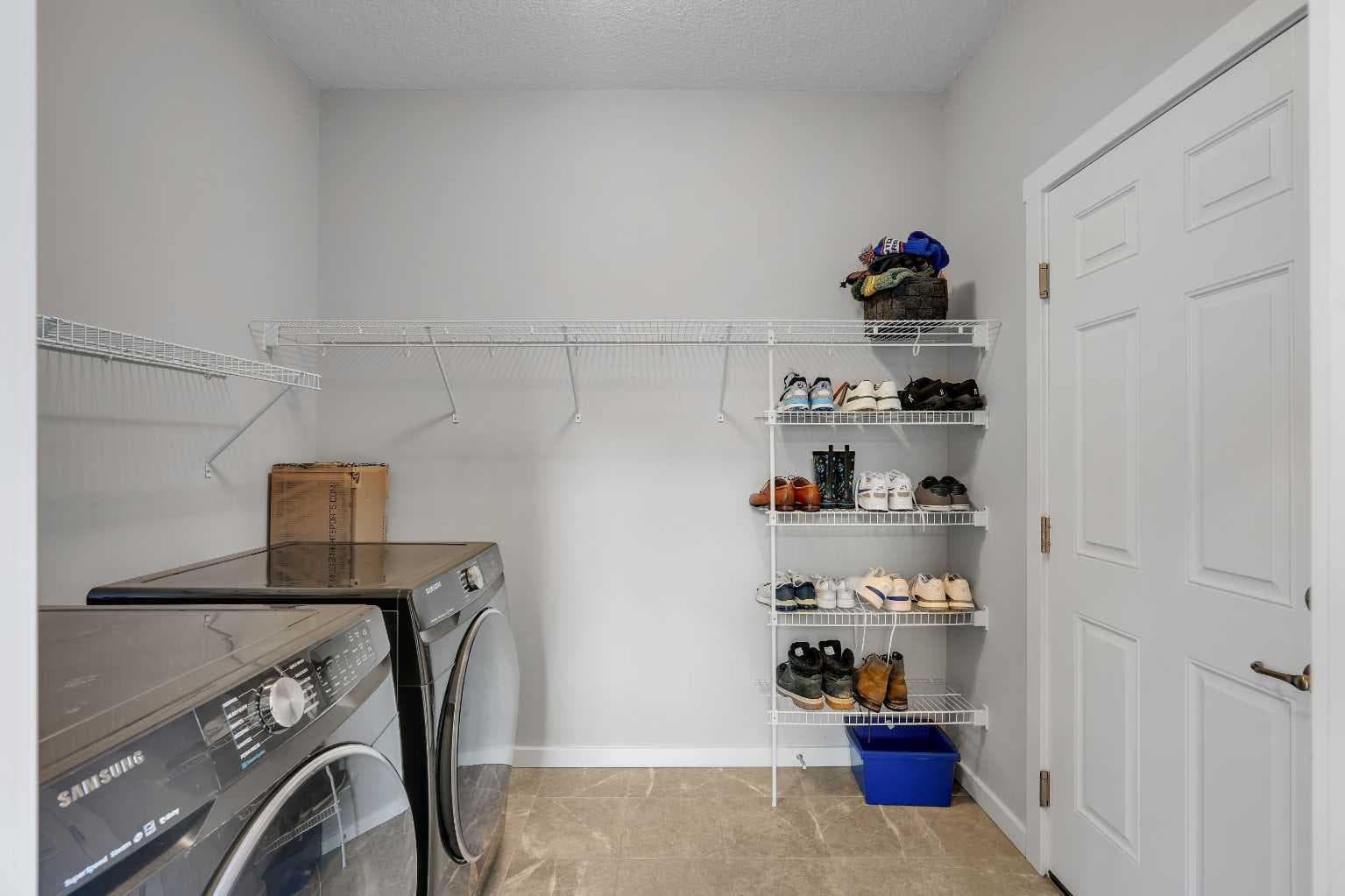 6 Legacy Heath SE