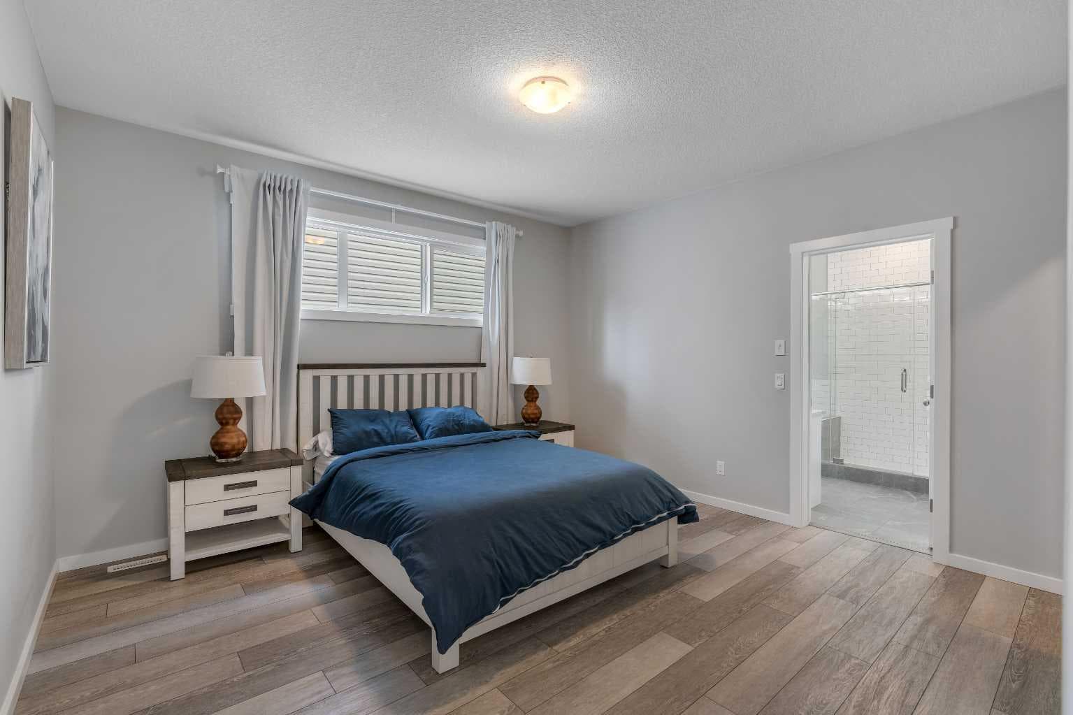 6 Legacy Heath SE