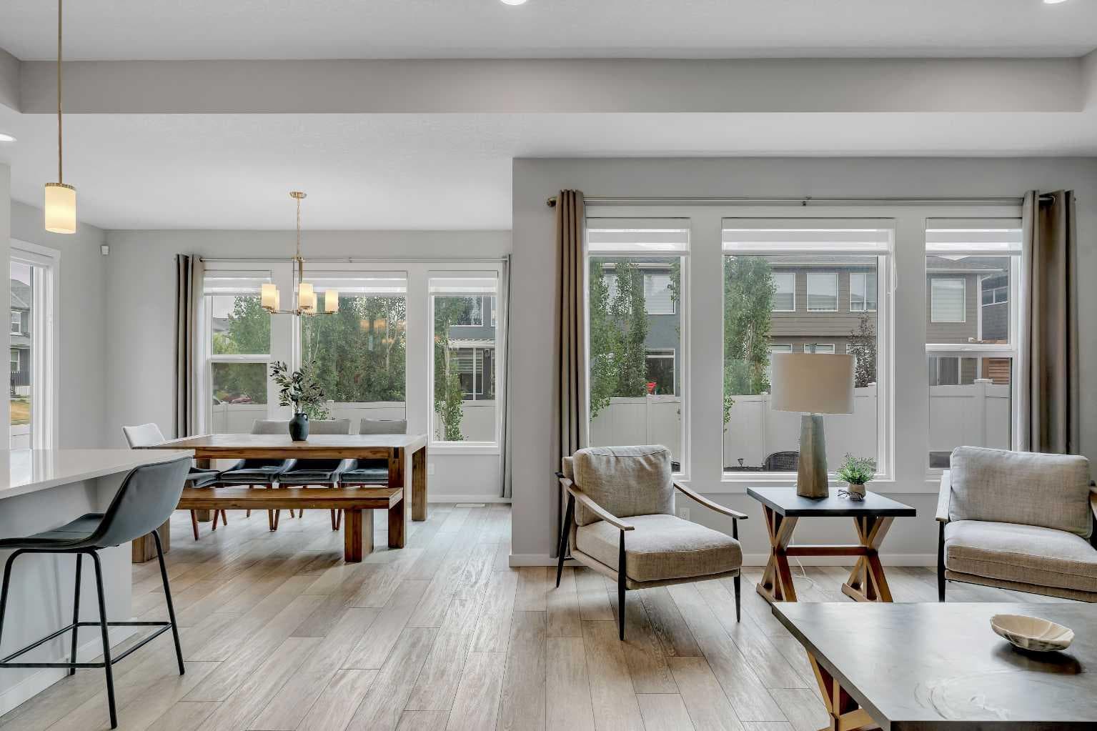 6 Legacy Heath SE