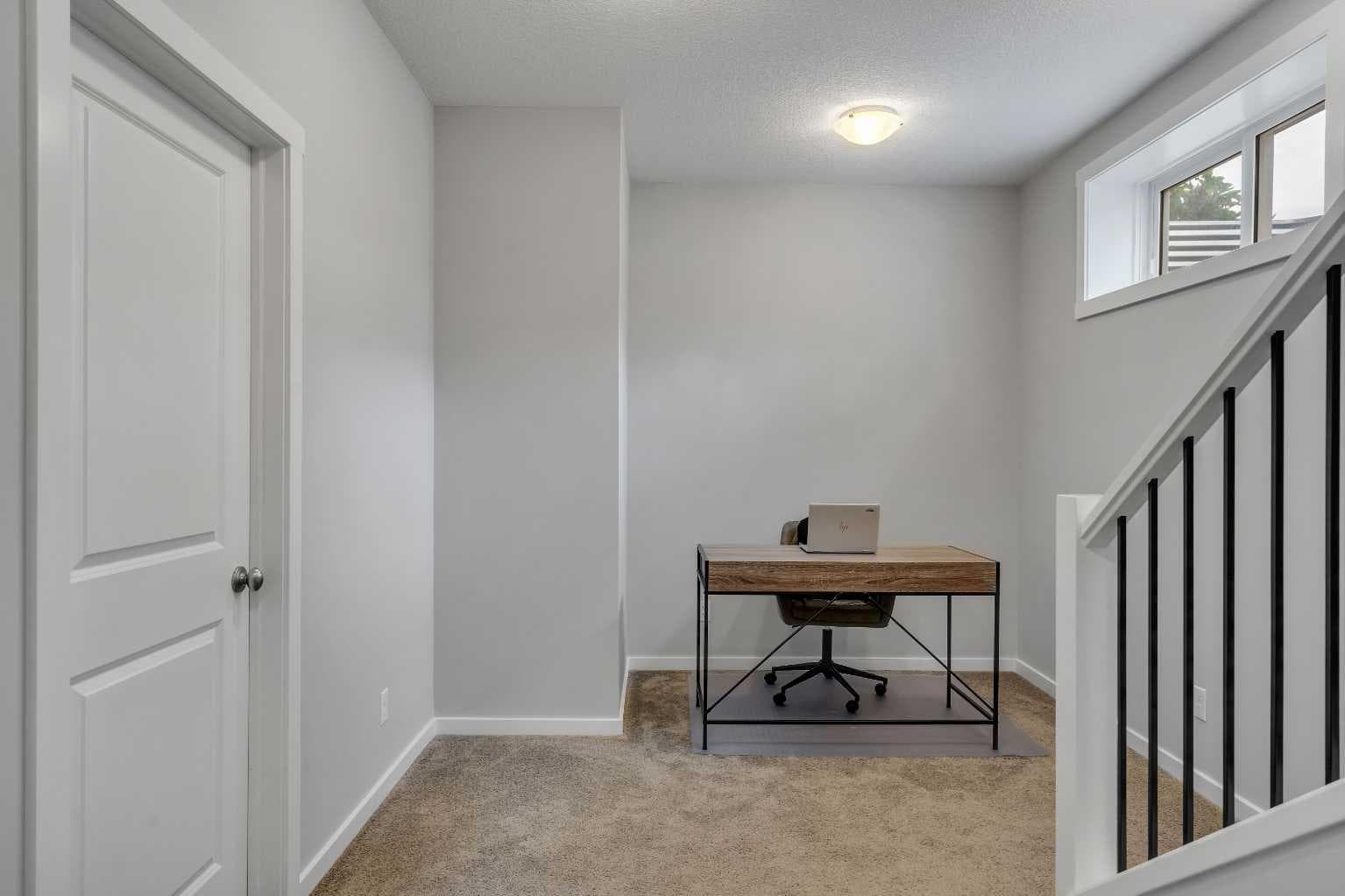 6 Legacy Heath SE