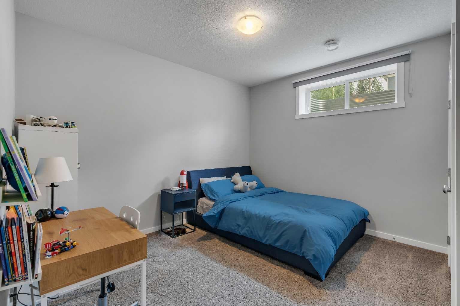 6 Legacy Heath SE