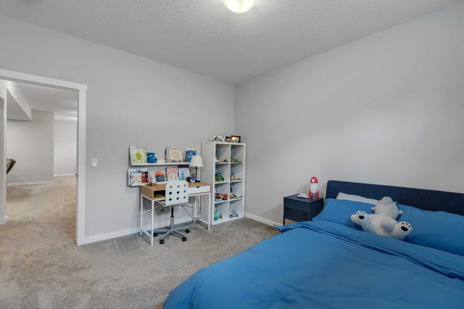 6 Legacy Heath SE