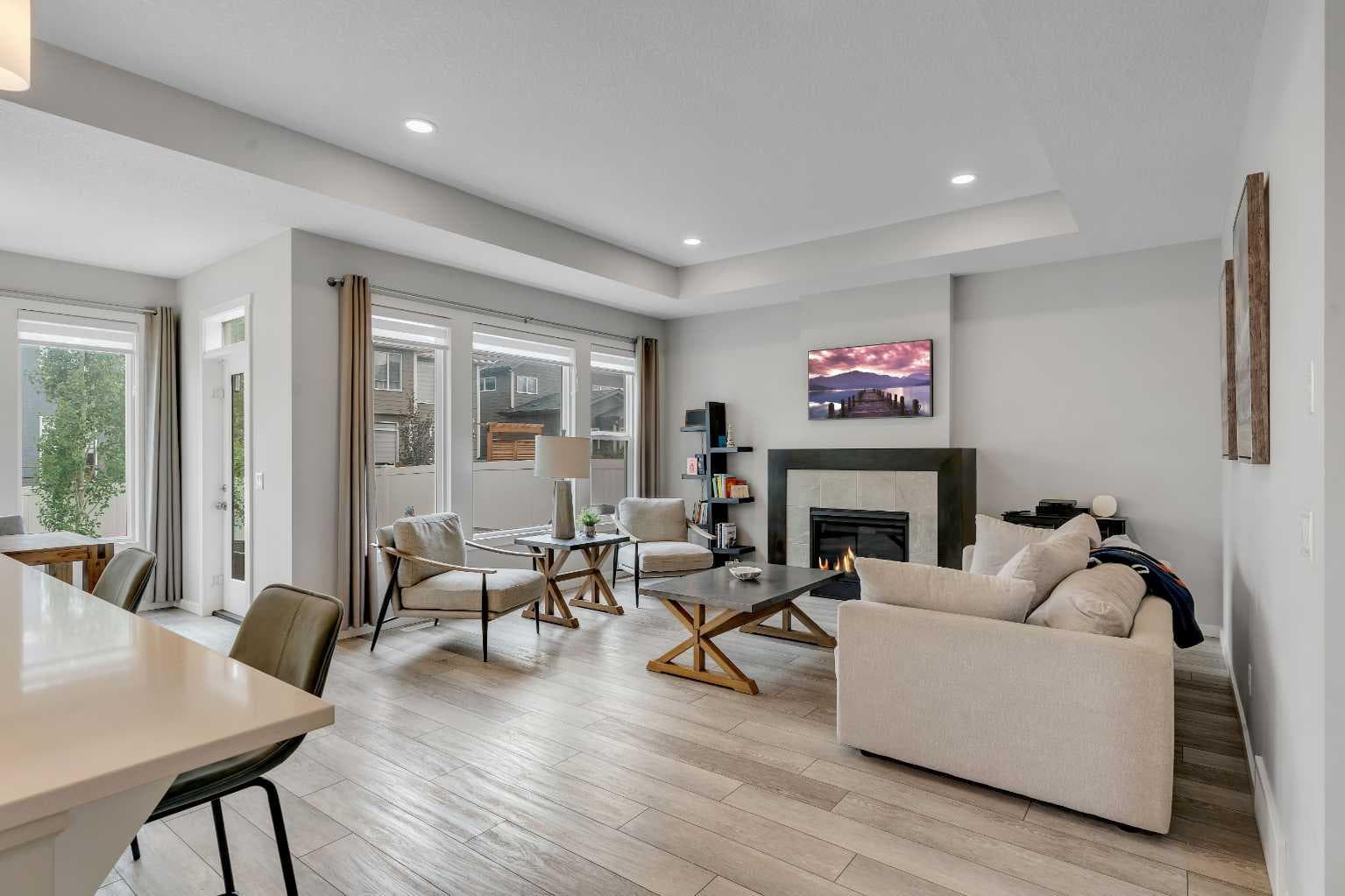 6 Legacy Heath SE