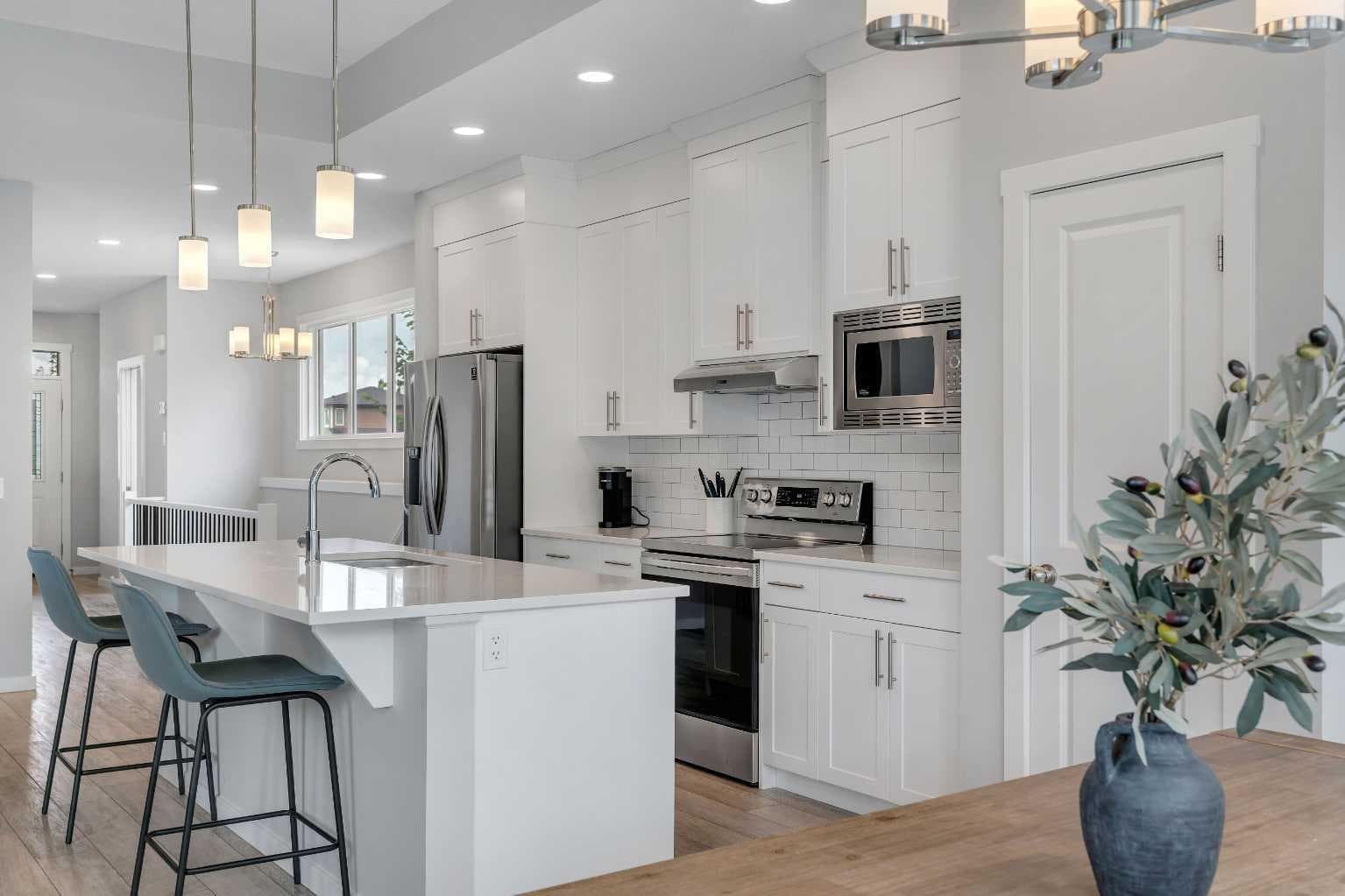6 Legacy Heath SE