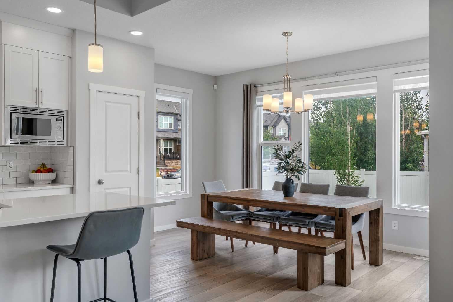 6 Legacy Heath SE