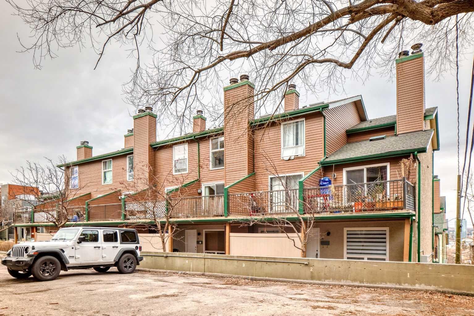 29, 2400 15 Street SW