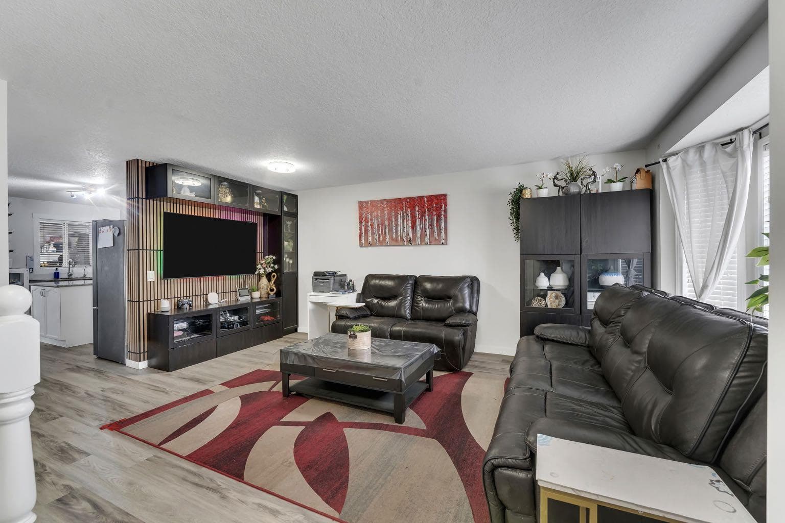 192 Martin Crossing Crescent NE
