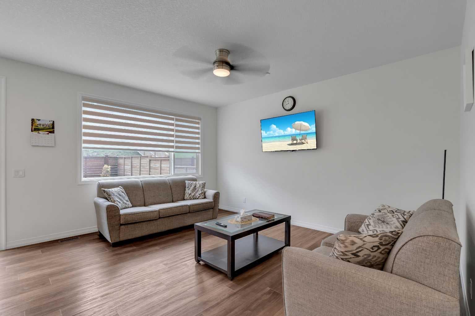 244 Lucas Way NW