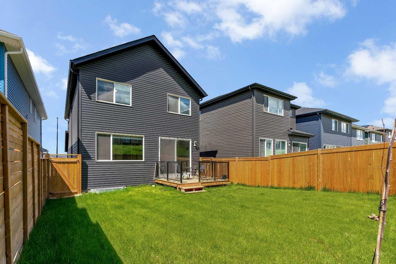 244 Lucas Way NW