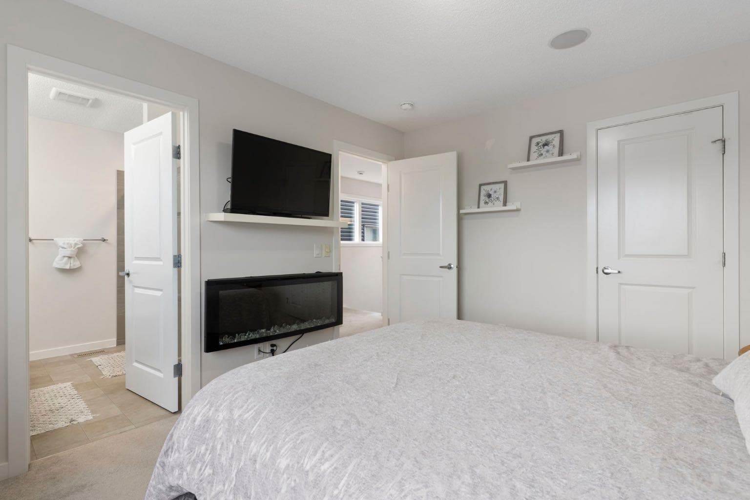 524 Midtown Street SW