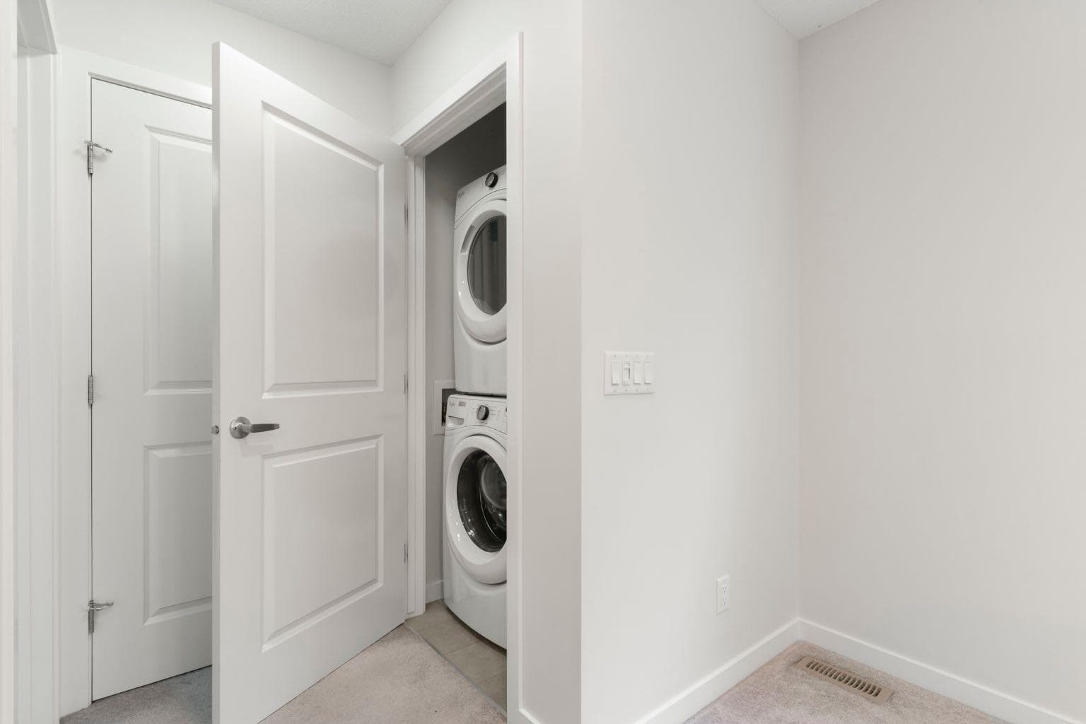 524 Midtown Street SW