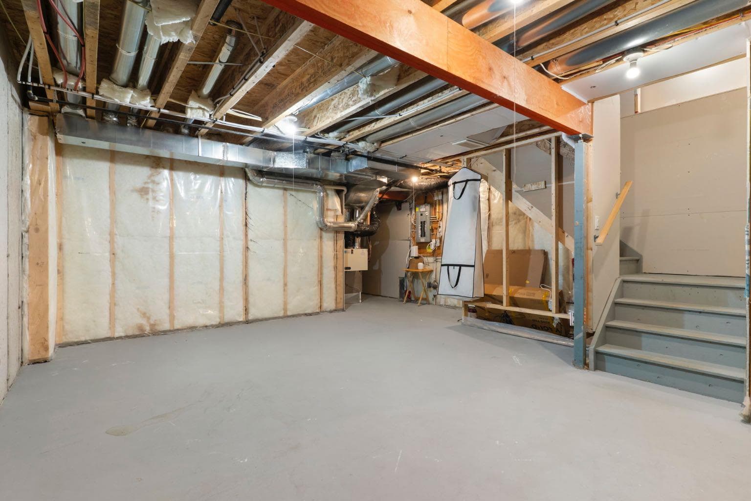 524 Midtown Street SW