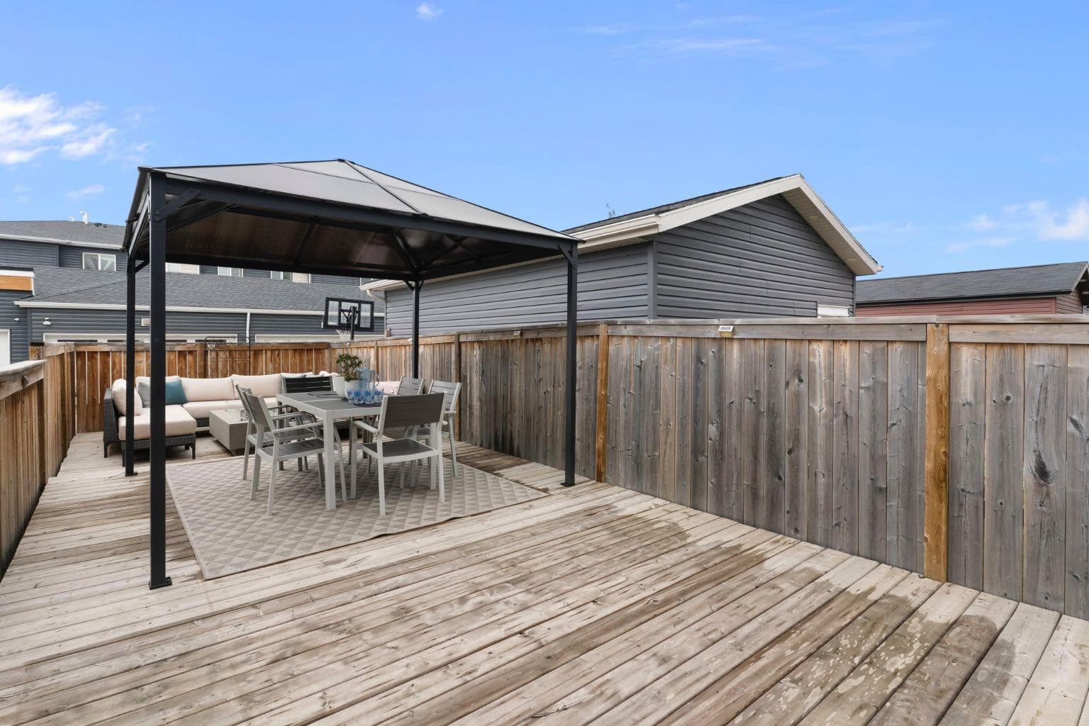 524 Midtown Street SW